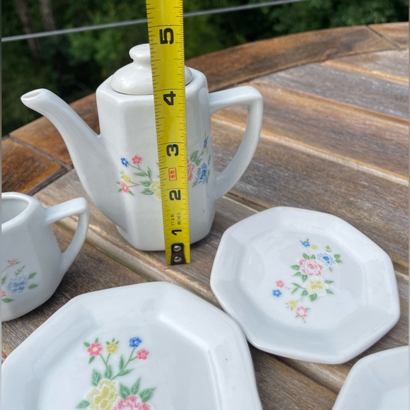 HONGHUA CRAFT Porcelain MINIATURE 13 piece Doll Tea set Vintage Mid Century - Picture 3 of 4